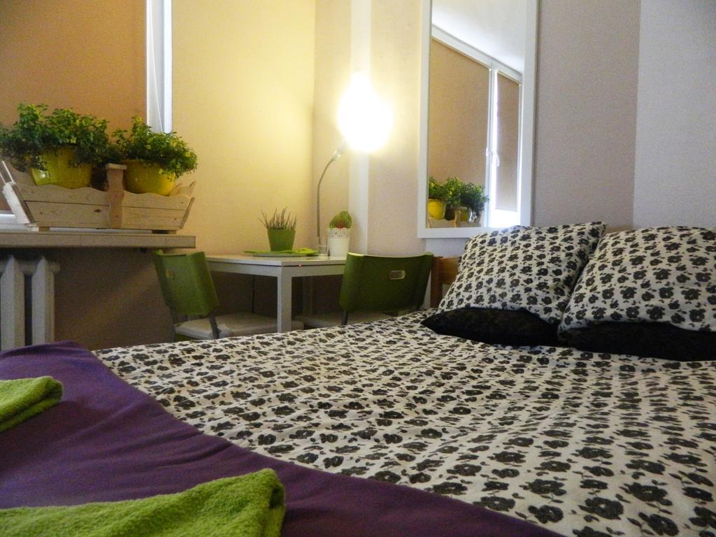 Lama Rooms Warschau Zimmer foto